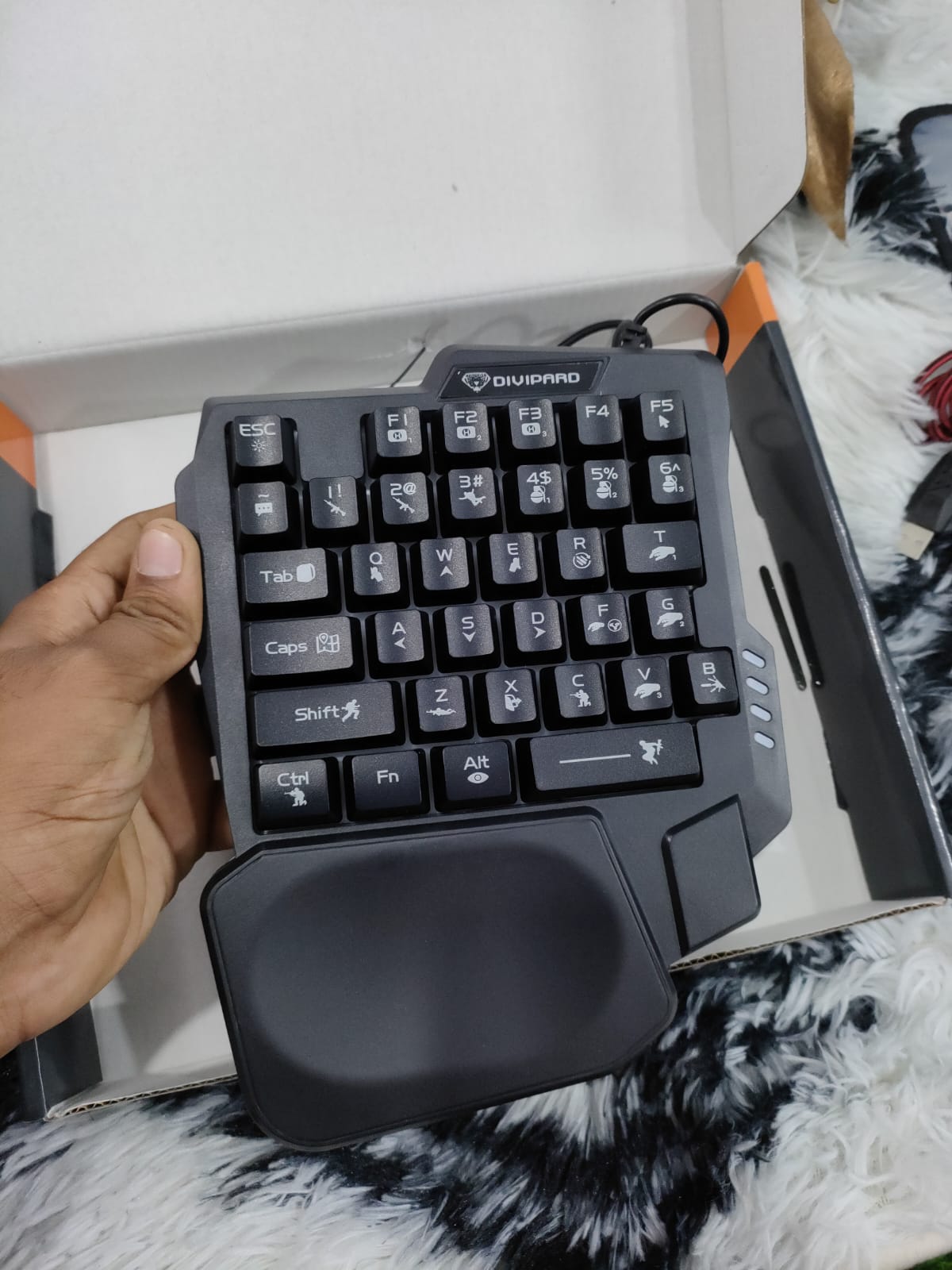 Mk500 5-in-1 Gaming Keyboard & Mouse Combo